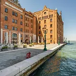 Molino Stucky Residence Suites II